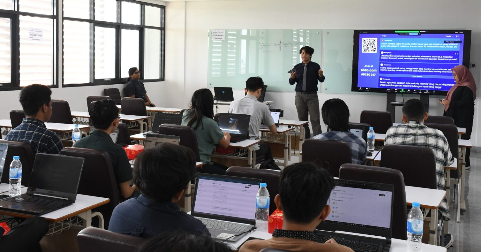 AI Experts Share Insights on Autonomous Intrusion Detection at ITS Guest Lecture